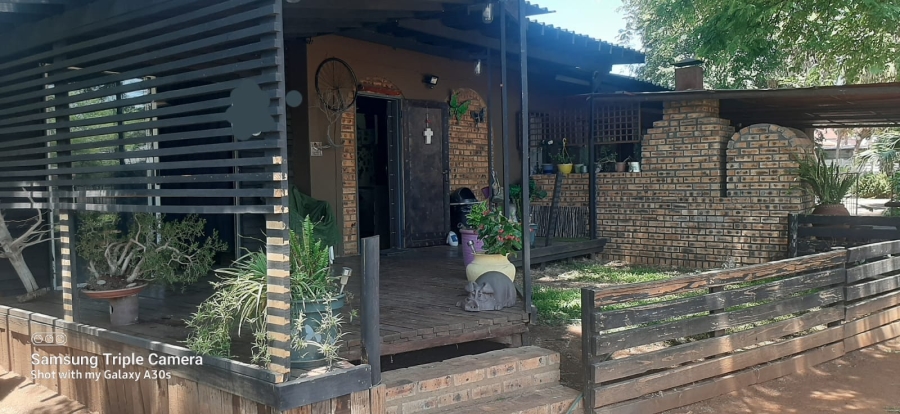 3 Bedroom Property for Sale in Rustenburg North North West